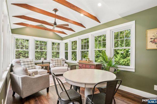 6 Garden Court, Ho-ho-kus, NJ 07423