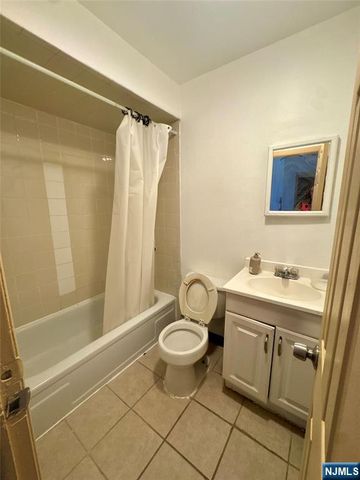 210 Main Street 2, Ridgefield Park, NJ 07660