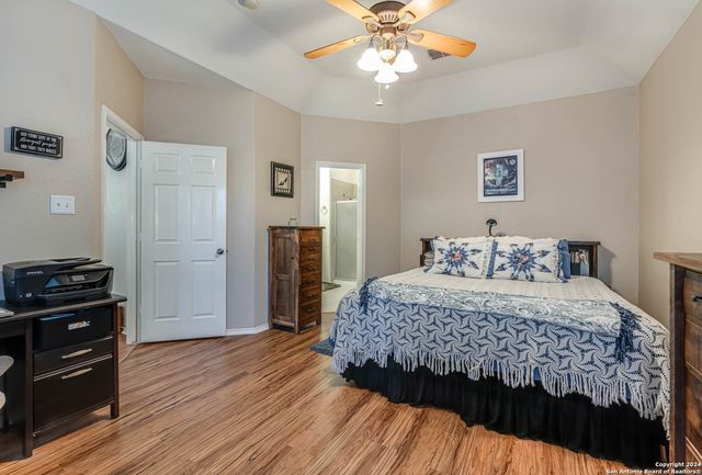 1642 SUNBLOSSOM CIR, New Braunfels, TX 78130