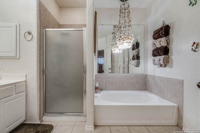 1642 SUNBLOSSOM CIR, New Braunfels, TX 78130