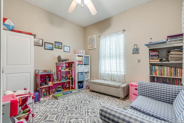 1642 SUNBLOSSOM CIR, New Braunfels, TX 78130