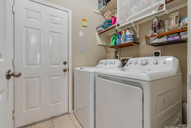 1642 SUNBLOSSOM CIR, New Braunfels, TX 78130