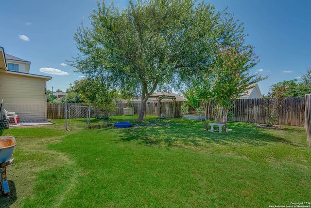 1642 SUNBLOSSOM CIR, New Braunfels, TX 78130
