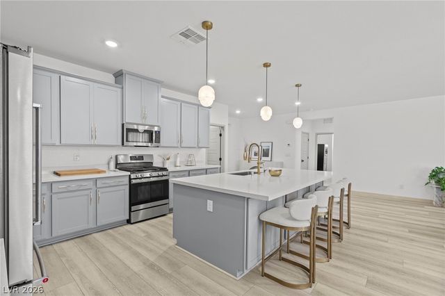 9935 Joshua Foothills Street, Las Vegas, NV 89178