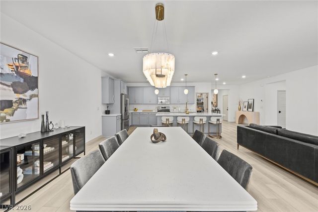 9935 Joshua Foothills Street, Las Vegas, NV 89178