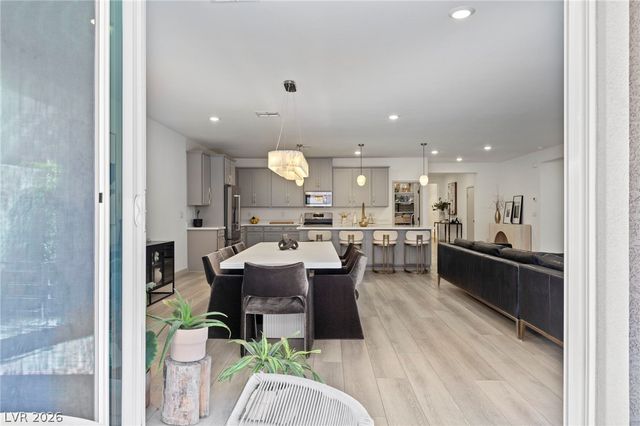 9935 Joshua Foothills Street, Las Vegas, NV 89178