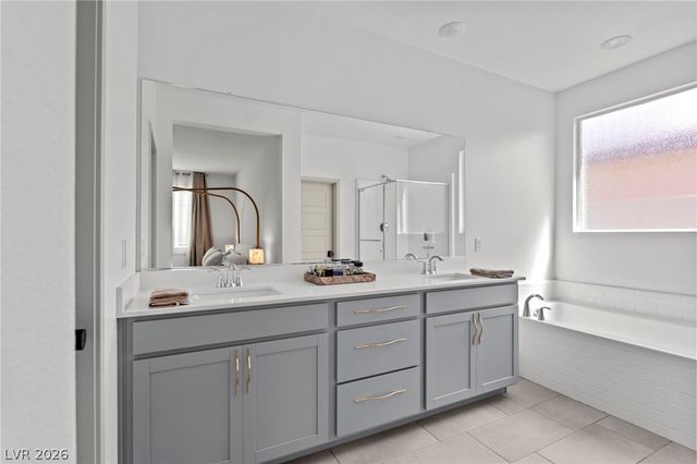 9935 Joshua Foothills Street, Las Vegas, NV 89178