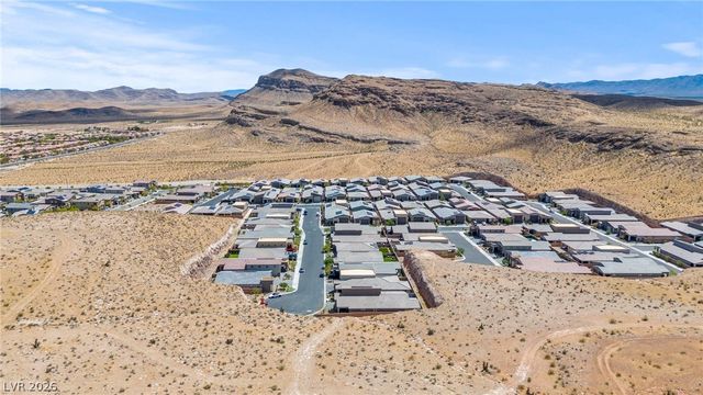 9935 Joshua Foothills Street, Las Vegas, NV 89178