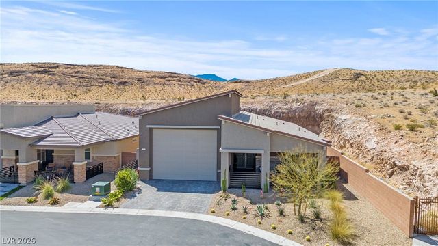 9935 Joshua Foothills Street, Las Vegas, NV 89178