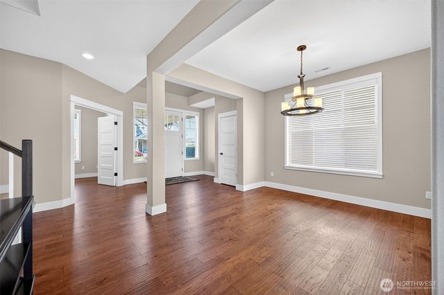 438 Riley Court E, Enumclaw, WA 98022