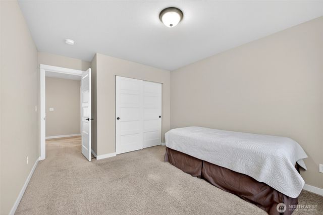 438 Riley Court E, Enumclaw, WA 98022