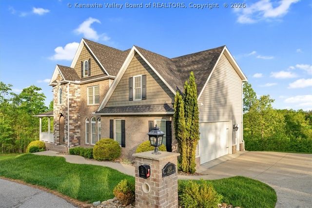 658 Mountain Highland Ridge, South Charleston, WV 25309