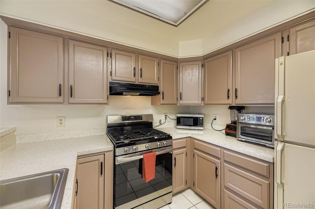 7771 S Curtice Drive A, Littleton, CO 80120