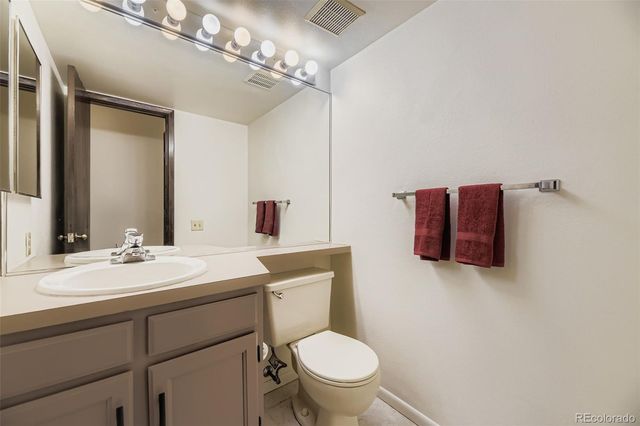 7771 S Curtice Drive A, Littleton, CO 80120