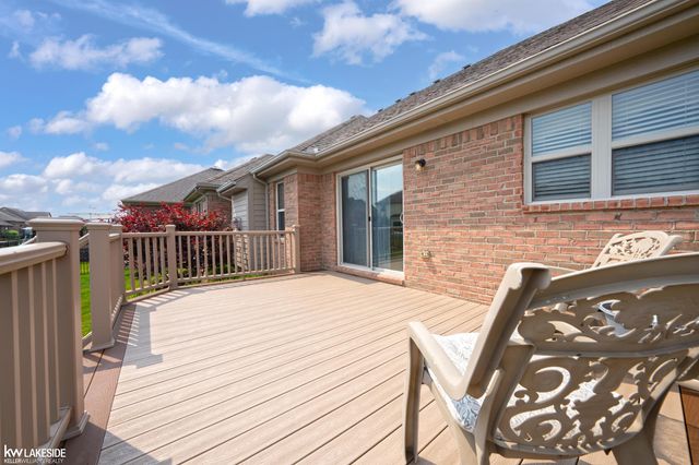 18508 Opal Drive, Macomb Twp, MI 48042