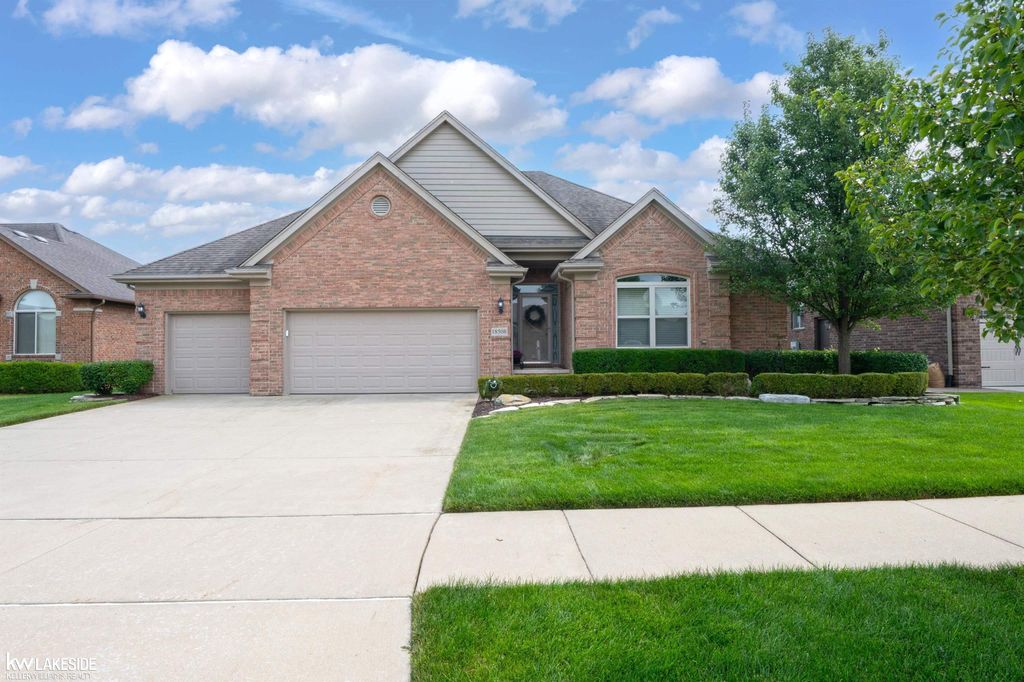 18508 Opal Drive, Macomb Twp, MI 48042