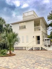 94 Pointe Circle, Santa Rosa Beach, FL 32459