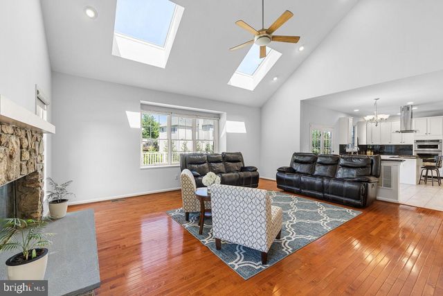 22561 HOWARDSVILLE WOODS CT, Ashburn, VA 20148