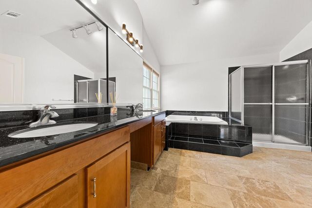 22561 HOWARDSVILLE WOODS CT, Ashburn, VA 20148