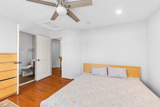 22561 HOWARDSVILLE WOODS CT, Ashburn, VA 20148
