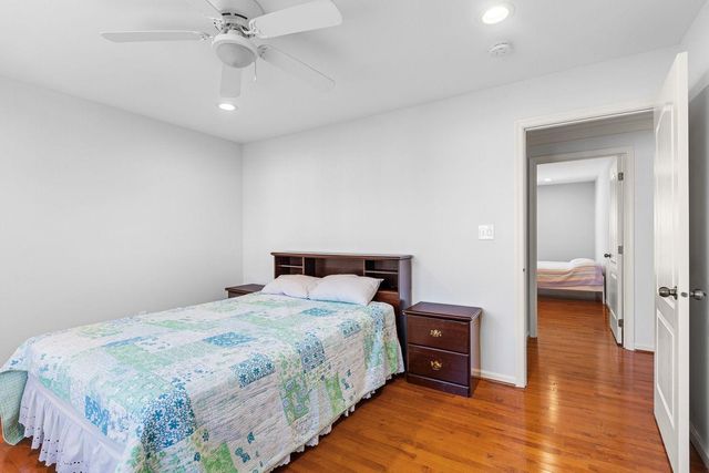 22561 HOWARDSVILLE WOODS CT, Ashburn, VA 20148