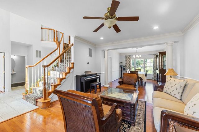 22561 HOWARDSVILLE WOODS CT, Ashburn, VA 20148