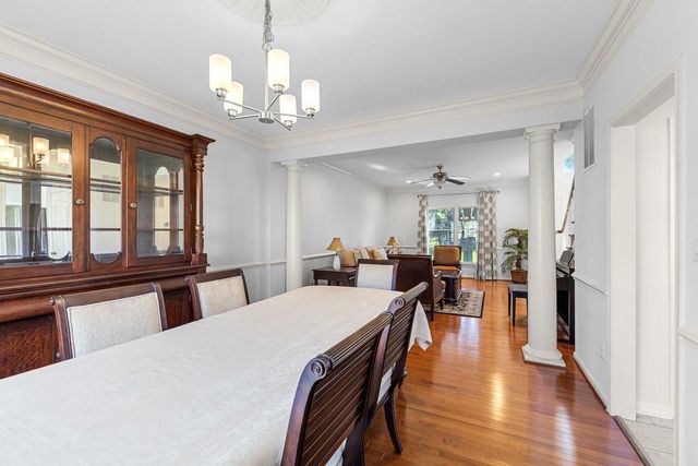 22561 HOWARDSVILLE WOODS CT, Ashburn, VA 20148