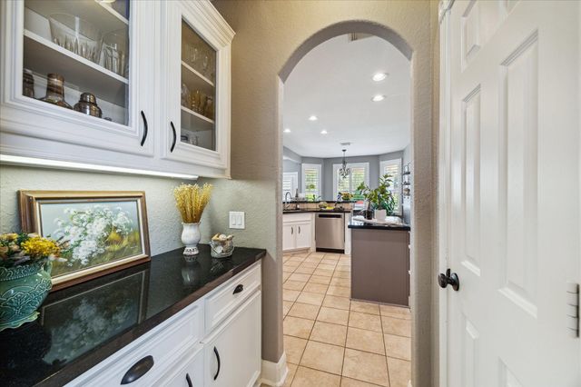 8206 Shoregrove Drive, Humble, TX 77346