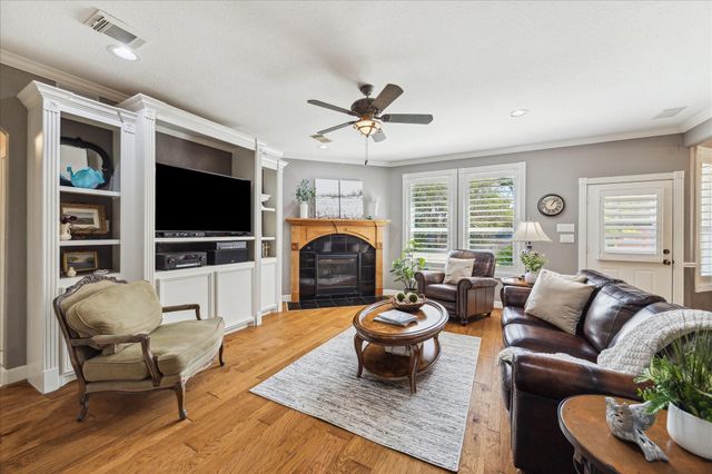 8206 Shoregrove Drive, Humble, TX 77346