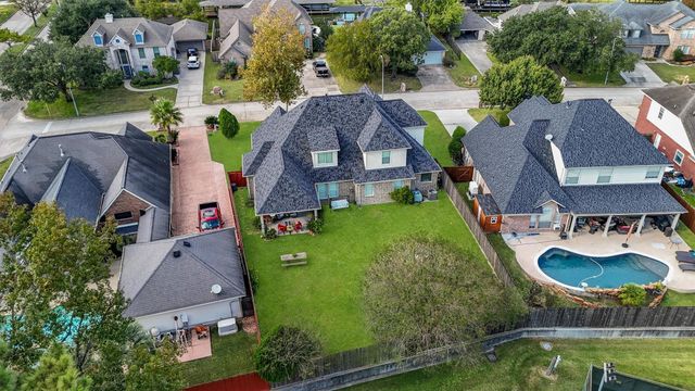 8206 Shoregrove Drive, Humble, TX 77346