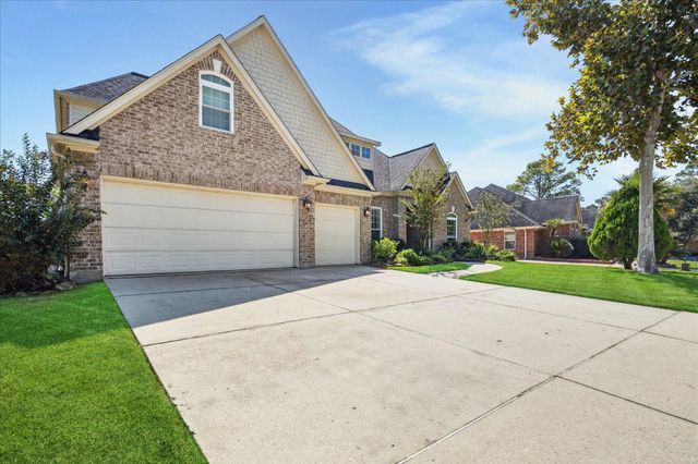 8206 Shoregrove Drive, Humble, TX 77346