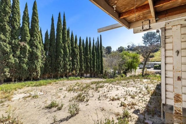 2175 Bluebird St, San Diego, CA 92114