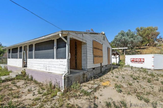 2175 Bluebird St, San Diego, CA 92114