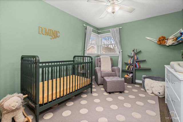 735 S Princeton Avenue, Villa Park, IL 60181