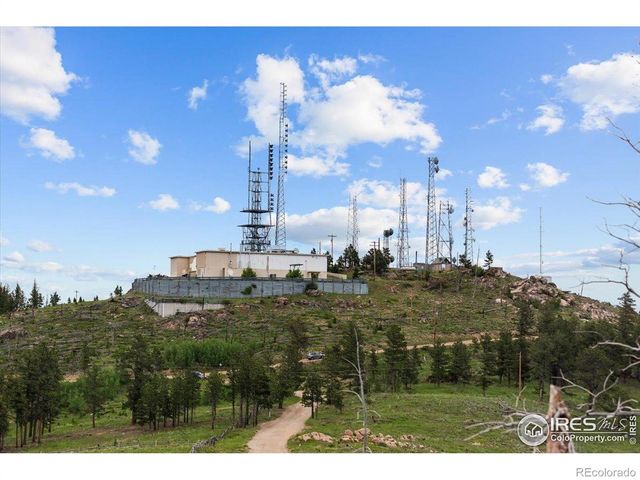 Tip Top Road, Bellvue, CO 80512