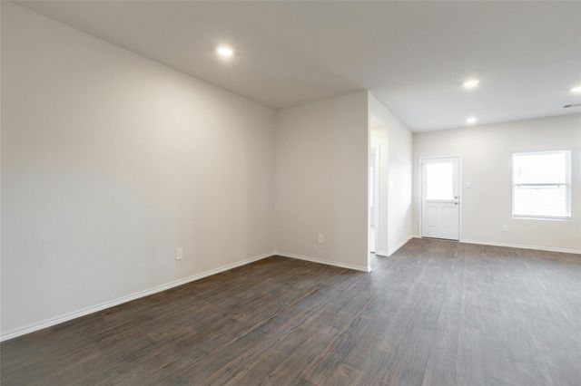 314 North Richland DR, Lockhart, TX 78644