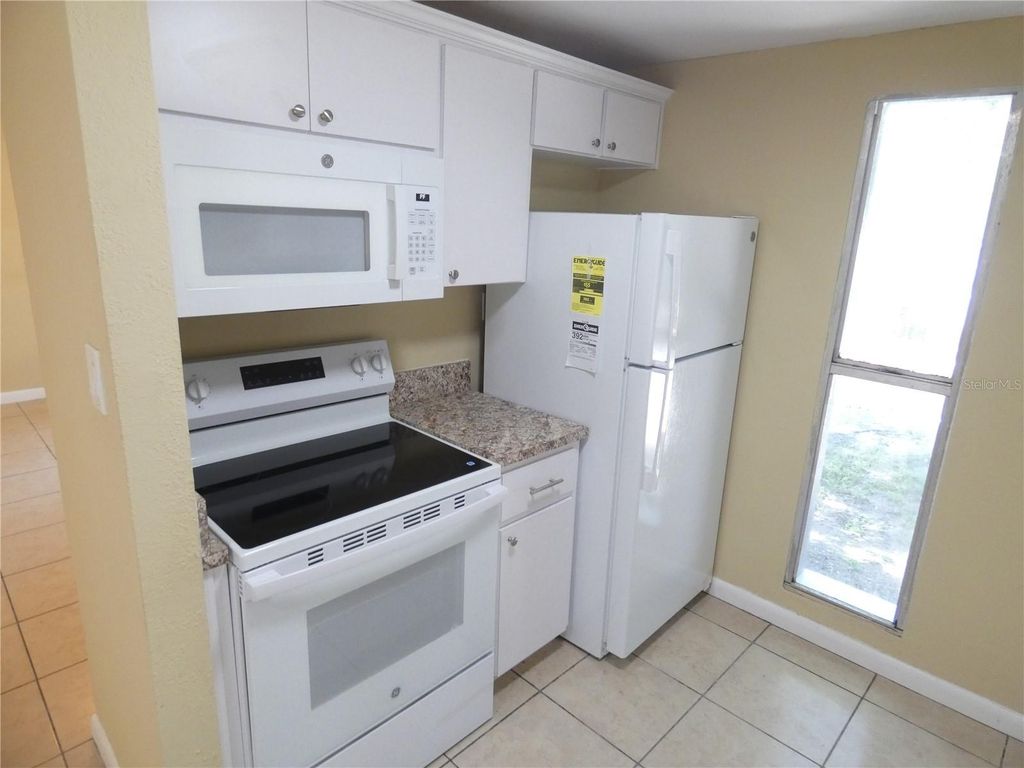 Image 11 of property listing at 4410 E 25TH AVENUE, Tampa, FL 33605