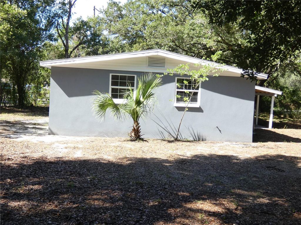 Image 27 of property listing at 4410 E 25TH AVENUE, Tampa, FL 33605