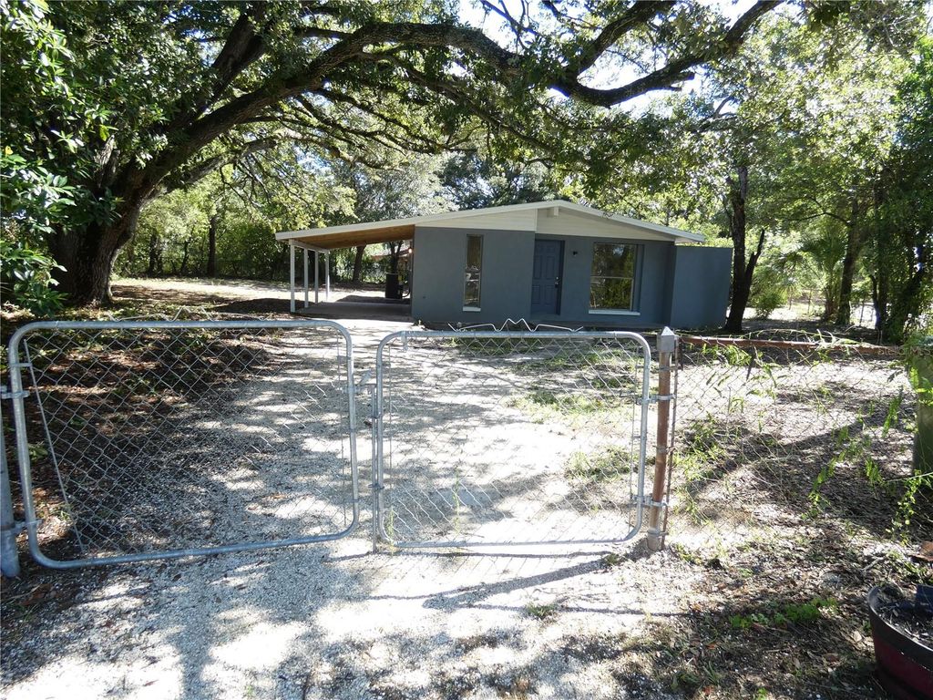 Image 29 of property listing at 4410 E 25TH AVENUE, Tampa, FL 33605
