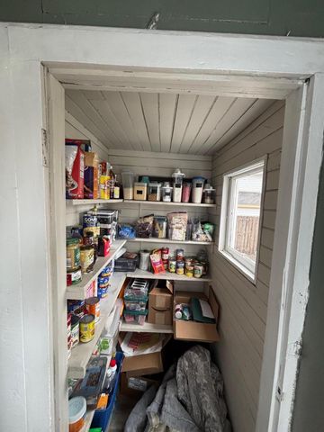 1420 Clinton Street, Muskegon, MI 49442