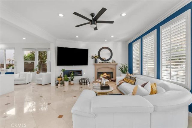 20366 Via Galileo, Porter Ranch, CA 91326