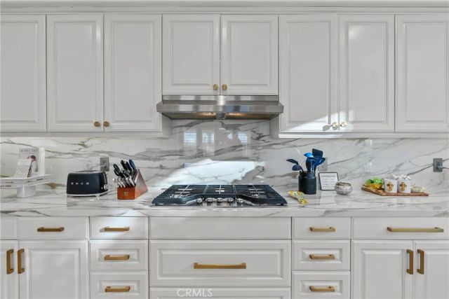 20366 Via Galileo, Porter Ranch, CA 91326