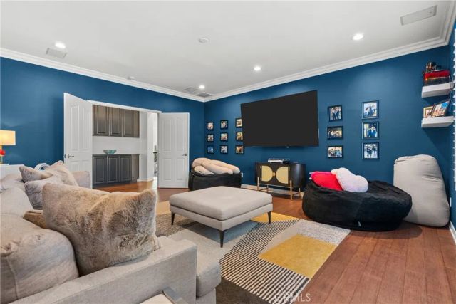 20366 Via Galileo, Porter Ranch, CA 91326