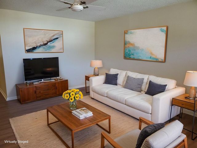 182 Farnham H, Deerfield Beach, FL 33442
