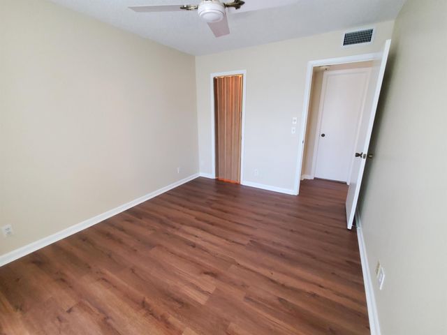 182 Farnham H, Deerfield Beach, FL 33442