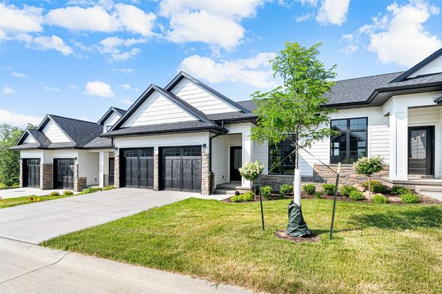 354 Hidden Ridge Drive, Coralville, IA 52241