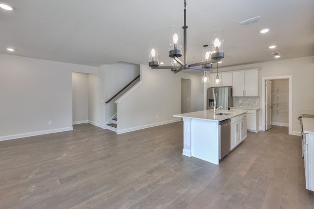 430 Long Dr, Smyrna, TN 37167