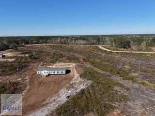 221 County Line Road, Hinesville, GA 31313
