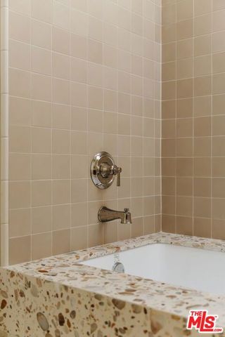 550 Arch Place, Glendale, CA 91206