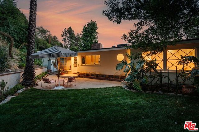 550 Arch Place, Glendale, CA 91206